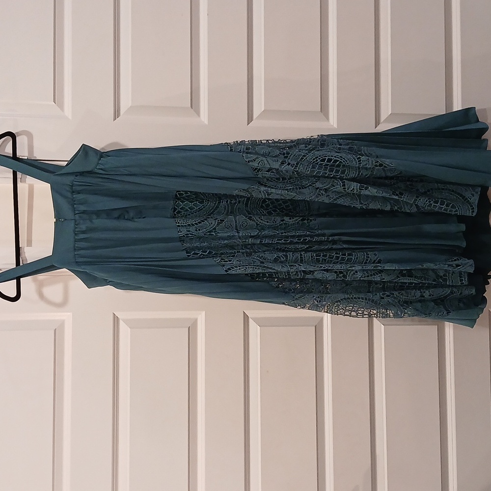 Anthropologie Geisha Designs Lace Pleated Maxi Dress Green Blue Size Small - Picture 7 of 7